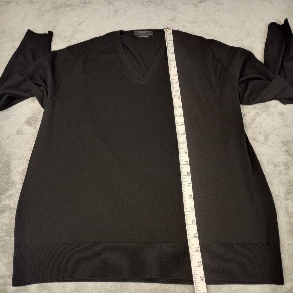 PRADA Women's  navy wool long sleeve V-neck classic sweater IT48  small - Picture 7 of 16